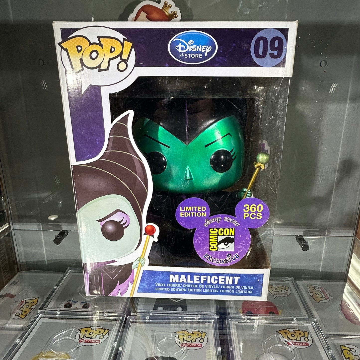 [SOLD 8.31.24] Funko Pop! Disney Villains - Giant Maleficent #09 Metallic San Diego Comic Con Exclusive LE 360 (9 Inch)