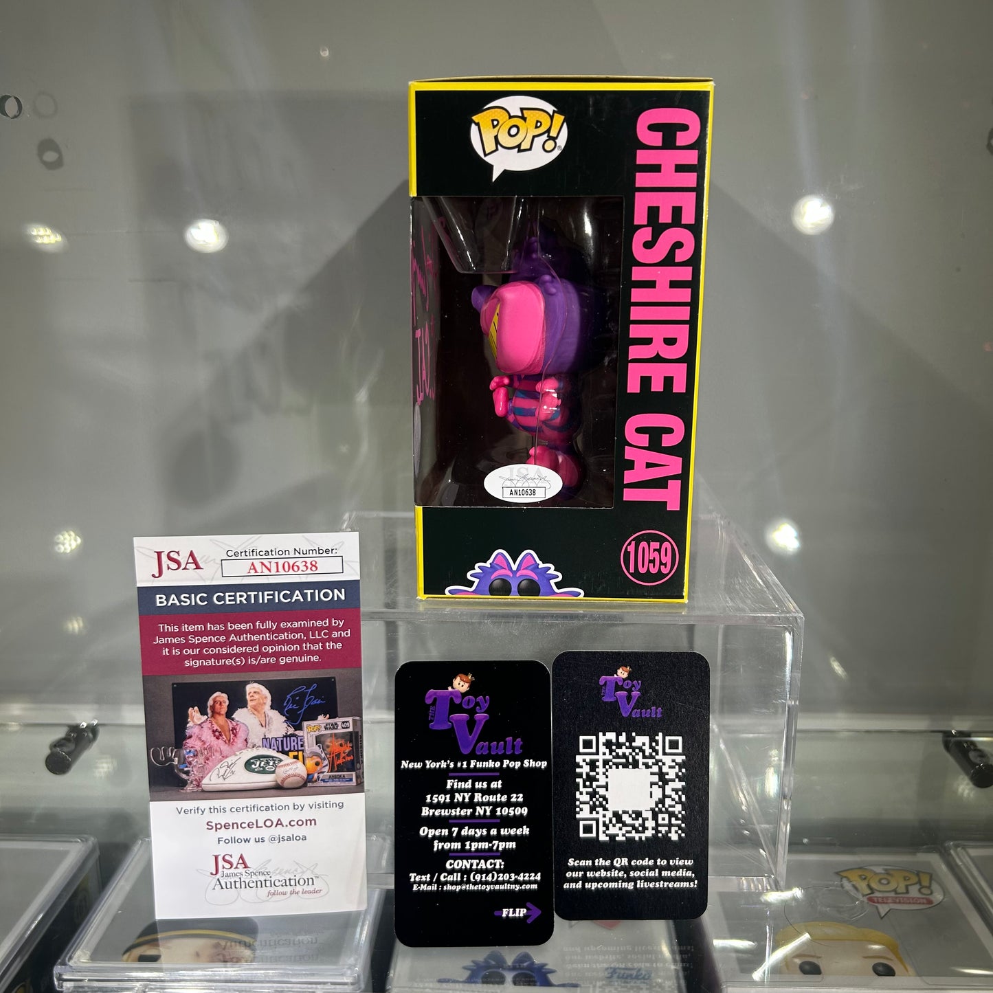 Funko Pop! Disney Alice in Wonderland - Cheshire Cat #1059 Blacklight Signed by Jim Cummings Funko Shop Exclusive