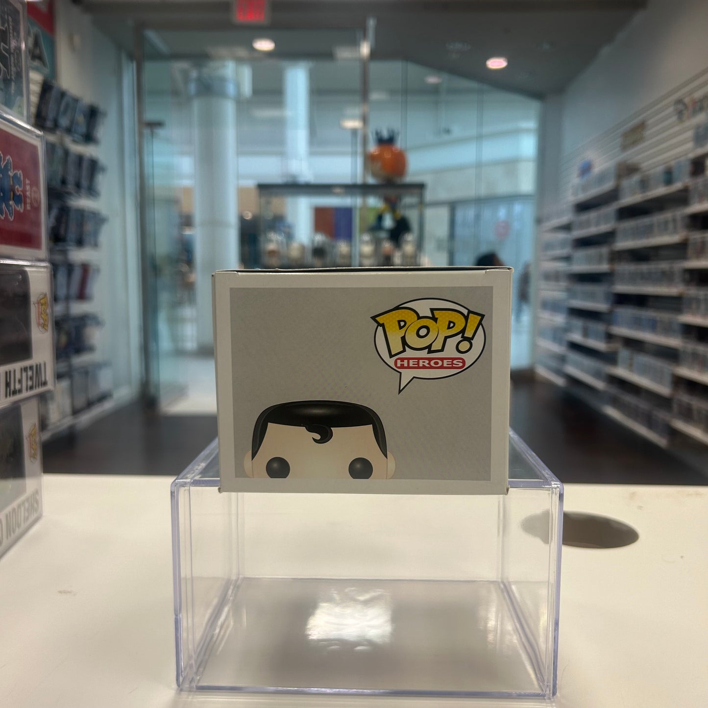 [SOLD 9.10.24] Funko Pop! DC Heroes Universe - Superman #07 Metallic Chase (Blue Label)