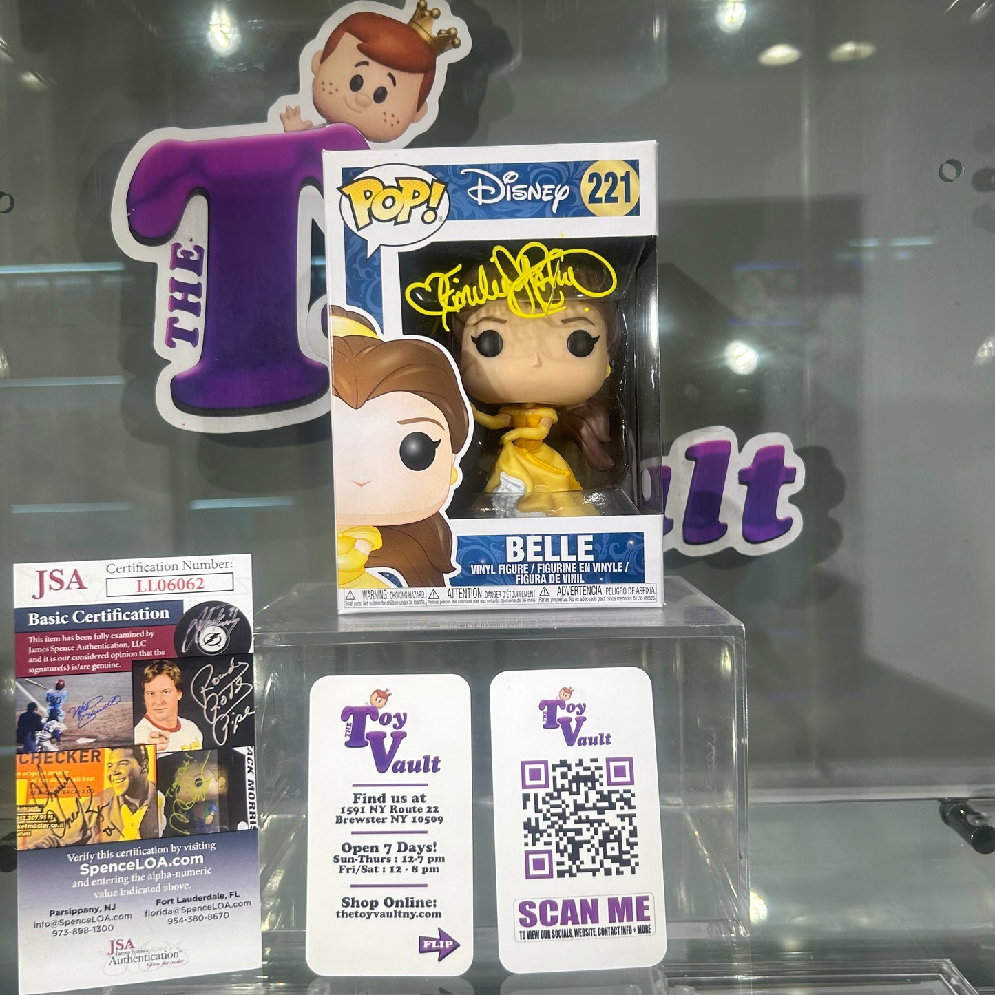 Funko Pop! Disney Beauty and The Beast - Belle (Yellow Dress) #221 Signed by Emilie de Ravin