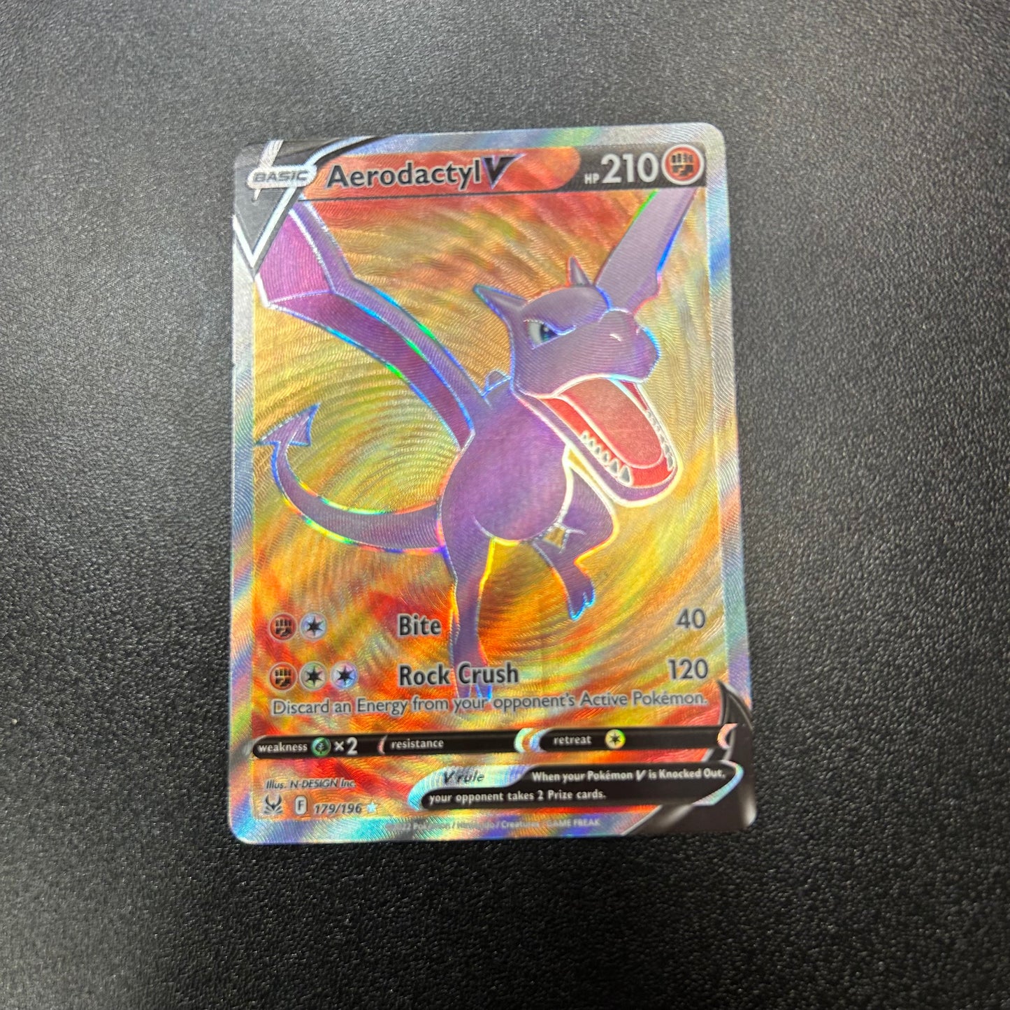 Pokemon TCG Aerodactyl V 179/196