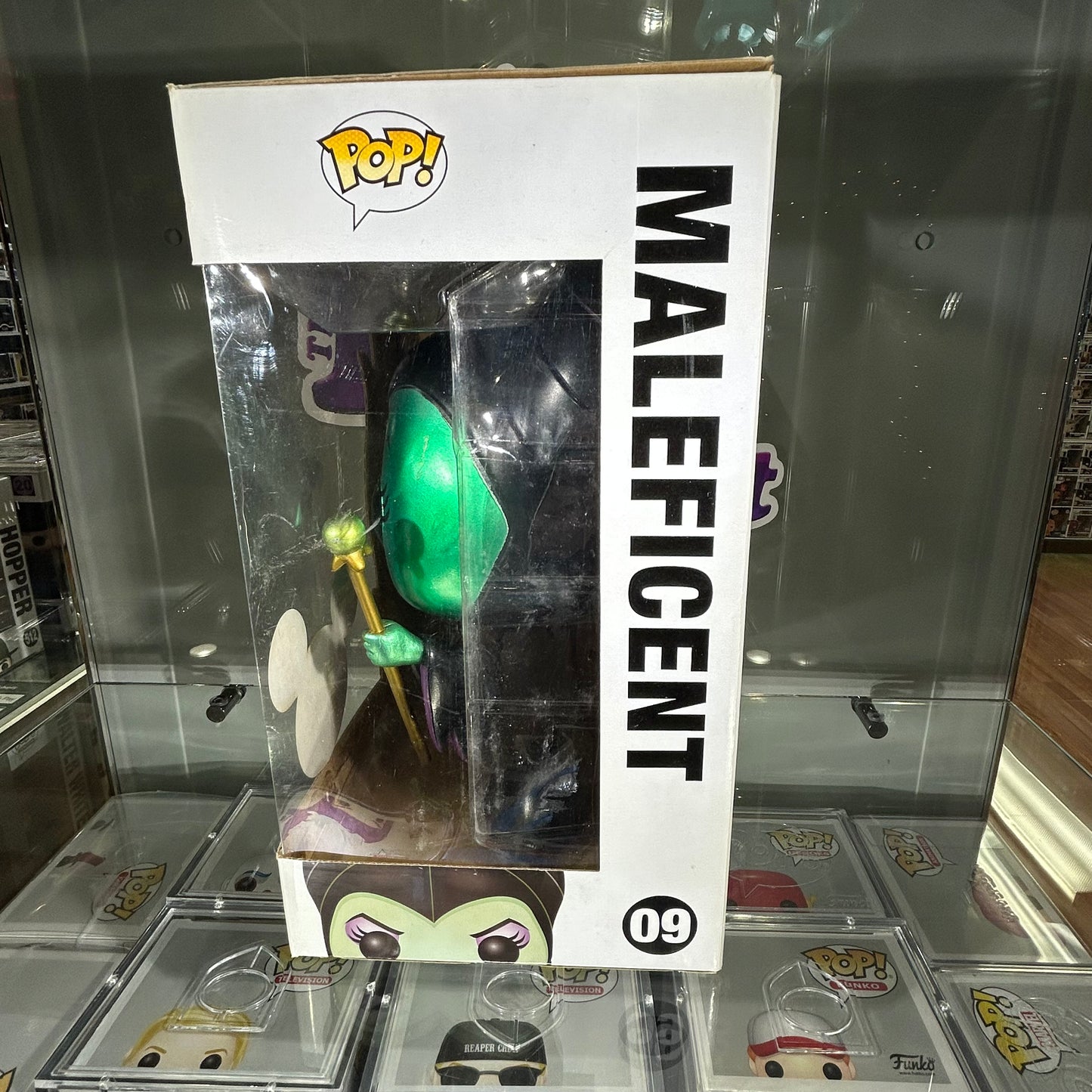 [SOLD 8.31.24] Funko Pop! Disney Villains - Giant Maleficent #09 Metallic San Diego Comic Con Exclusive LE 360 (9 Inch)